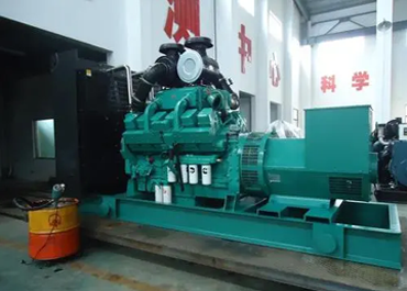 500-1000KW康明斯發(fā)電機(jī)組